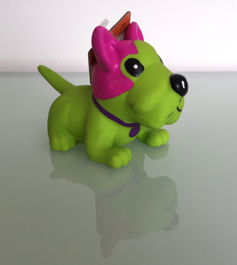 Latex Spielzeug *Hund Tapsi* grün